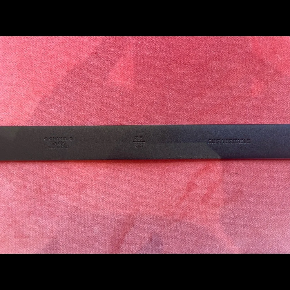 Chanel Black Belt with CC Buckle. Brand new,  highly sought after! - Picture 4 of 12